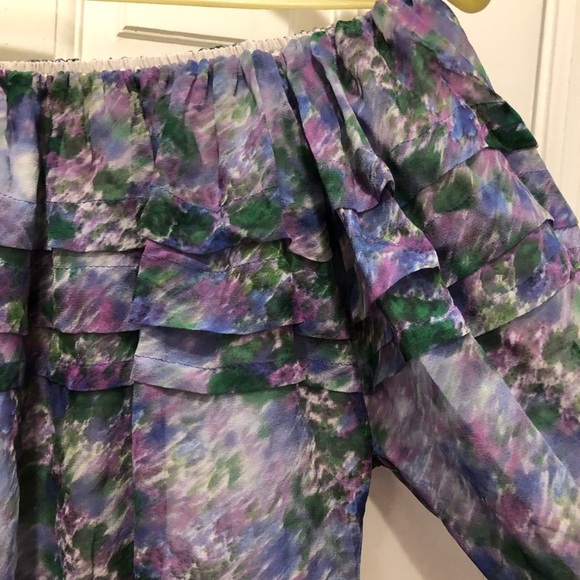 Haniiy 100% Silk Off-The-Shoulder Ruffled Top - Picture 5 of 8